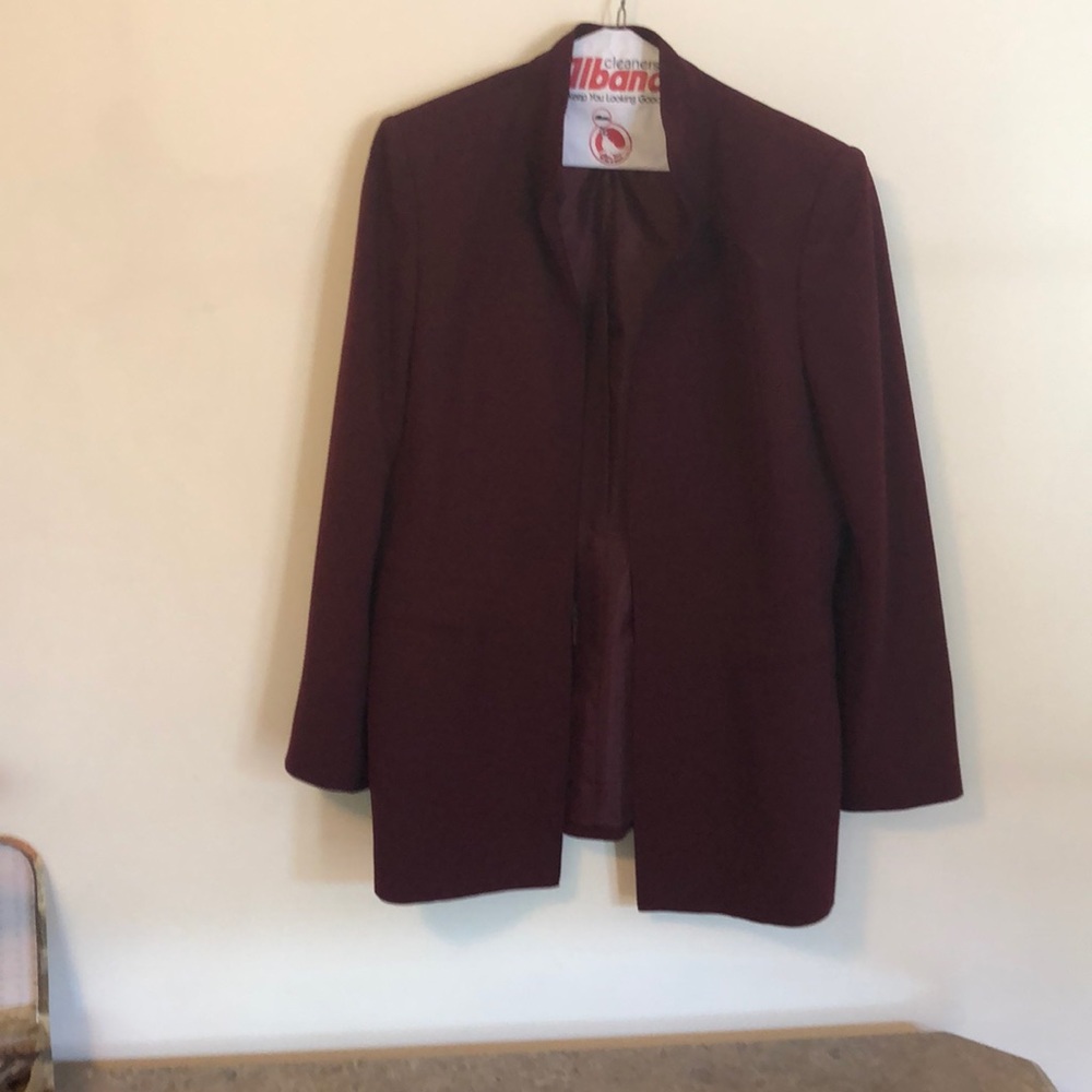 Kasper matching pant suit